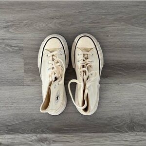 Cream converse All Star Platform